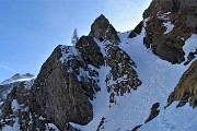 42 Dopo prova e riprova eccola in cima al canalino !